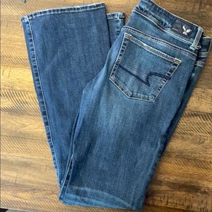 American Eagle Boot Cut 6/Regular Jeans